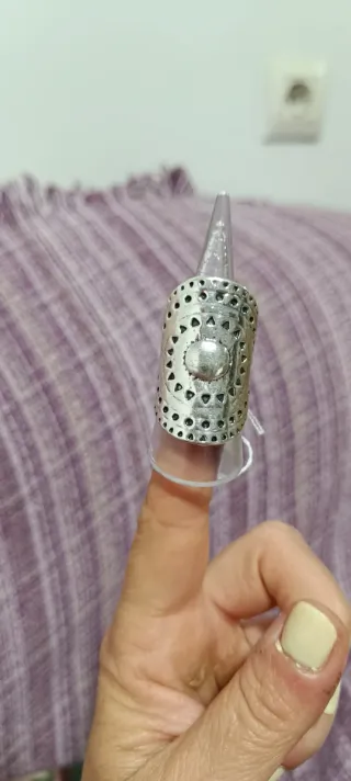 Anillo plateado estilo boho