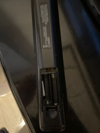 Televisión Samsung Negra y Plateada