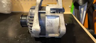 Alternador Opel Astra J 1.6