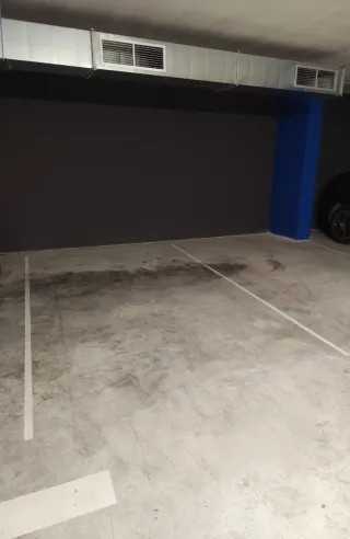 Plaza de garaje parking para coche