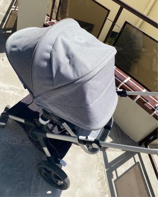 Bugaboo Fox 2 Silla y Capazo Gris