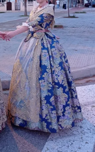 Traje Fallera Azul y Dorado