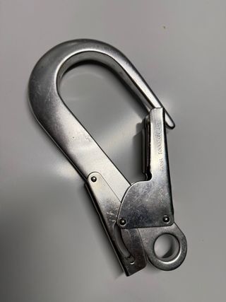 Gancho de seguridad metálico