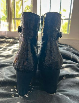 Botines ModaBella Negros con Hebilla