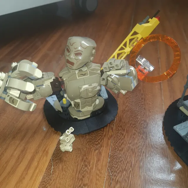 LEGO Marvel 76261 y 76280