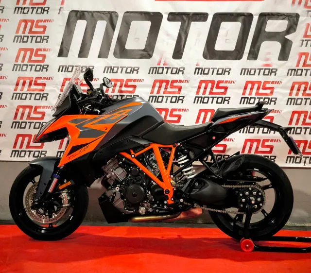 KTM 1290 Superduke GT 2023 6.000 Kms