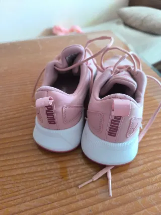 Zapatillas Puma Rosas talla 38