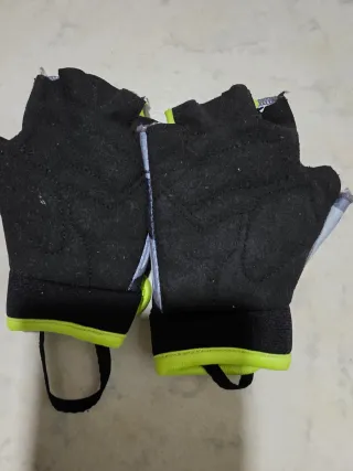 Guantes B'TWIN niño negros, grises y verdes