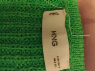 Jersey verde de punto con lazada