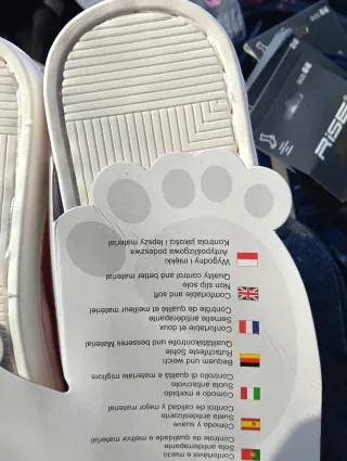 Zapatillas Orso rosas con dibujo de pez