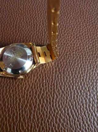 Reloj Seiko Automático Mujer Dorado