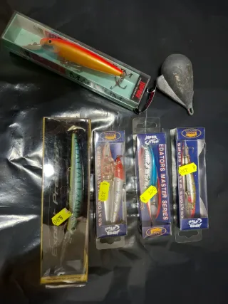 Lotto Esche Finte Varie Marche