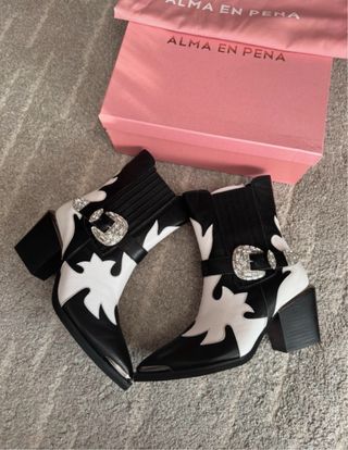 Botines Alma en Pena Negro y Blanco