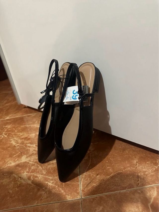 Manoletinas negras talla 39