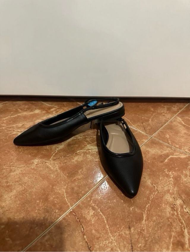 Manoletinas negras talla 39