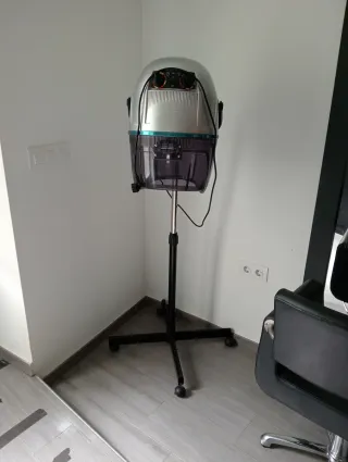 Peluquería completa: 3 sillones y 3 espejos sillon