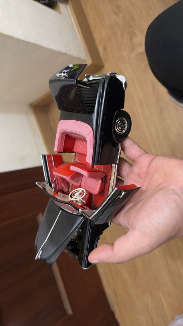 Coche Peugeot 403 Cabriolet 1/18