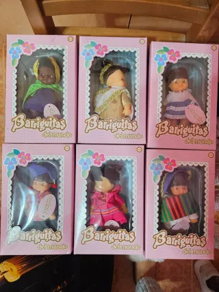 17 Muñecas Barriguitas del Mundo