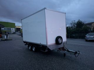 Remolque Isotérmico Humbaur 3500 kg