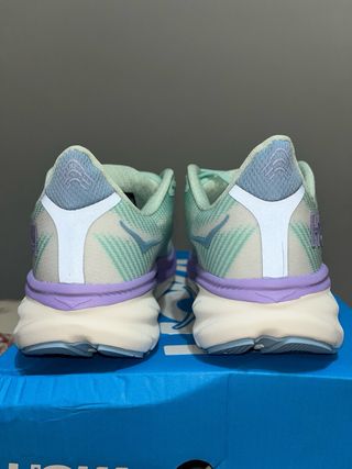 Hoka Clifton 9 Talla 38 nuevas a estrenar
