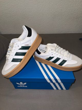 Adidas Samba Blancas y Verdes Talla 41 1/3