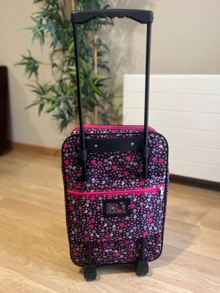 Maleta de viaje pequeña con estampado