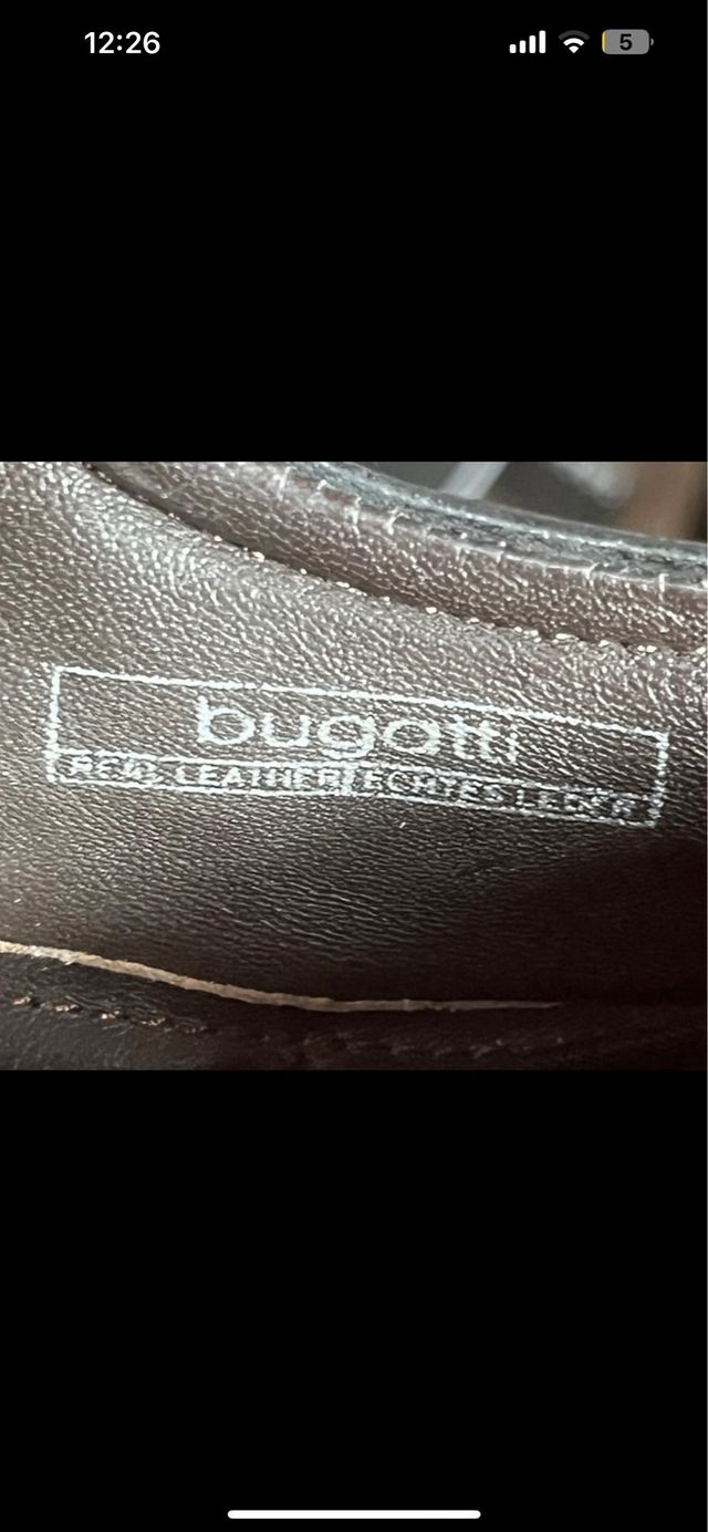 Scarpe in pelle Bugatti