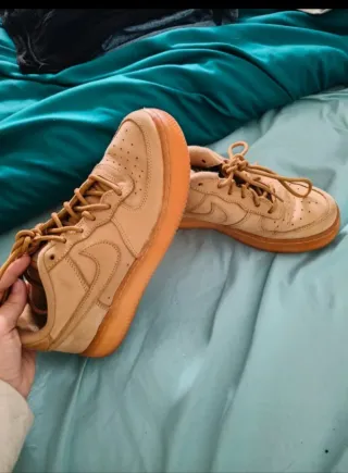 Nike Air Force 1 camel
