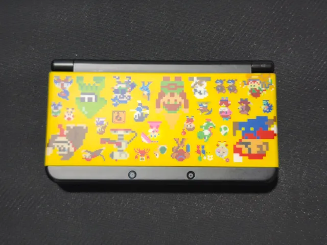 New Nintendo 3DS Negra + Extras