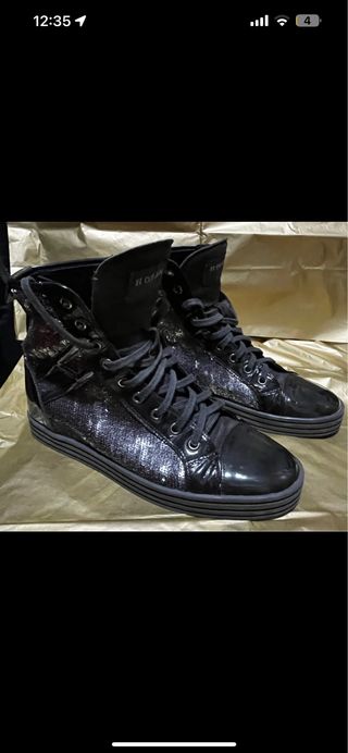 Zapatillas Hogan altas mujer piel negras y platead