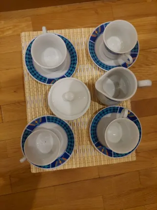 Juego de café de porcelana