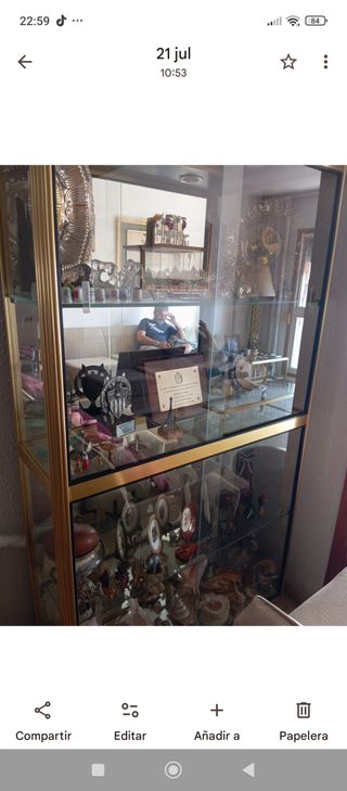 Tavolini in Acciaio Dorato e Cristallo + Vetrina