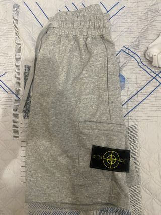 Pantalón Stone Island Corto