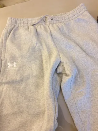 Pantalón Chándal Under Armour Gris