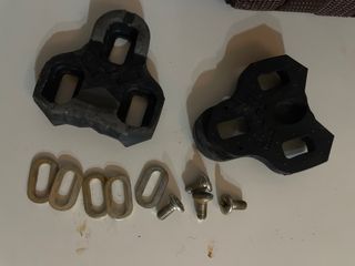 Pedales carretera automáticos