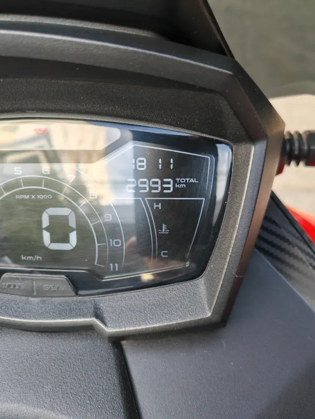 Aprilia SR GT 200 Sport 17 CV