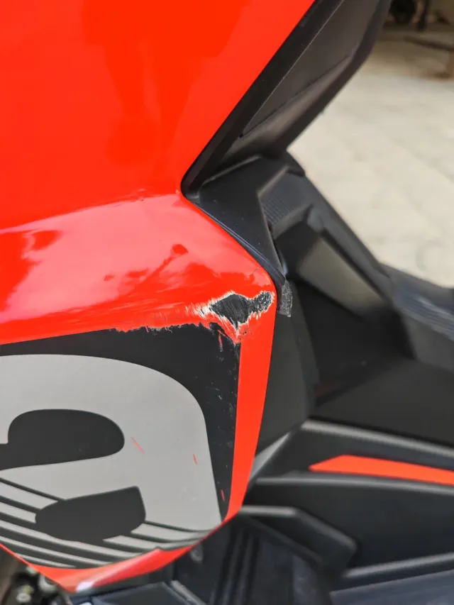 Aprilia SR GT 200 Sport 17 CV