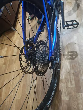 Giant Stance E+1 Eléctrica