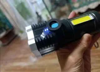 Linterna 4 Core USB Recargable