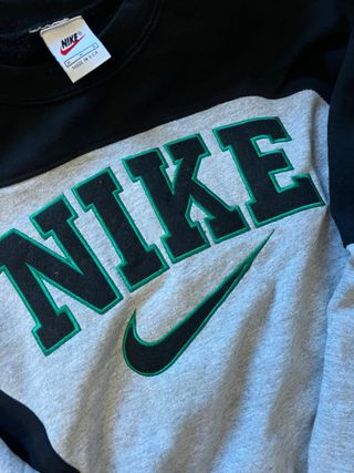 Felpa Nike Vintage Nera e Grigia
