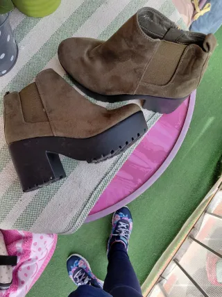 Botines serraje verde oliva