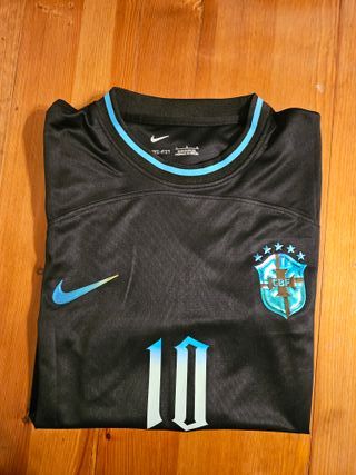 Camiseta Nike Brasil Negra y Azul Talla M