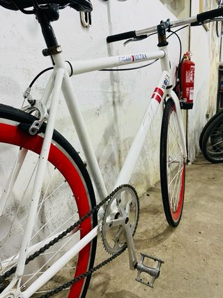 Bicicleta Fixie WOEL