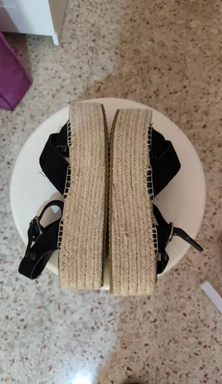 Sandalias cuña esparto