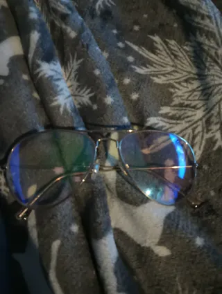 Gafas aviador doradas