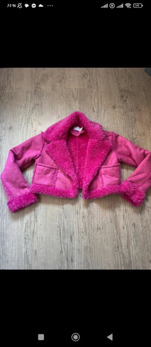 Chaqueta fucsia forrada talla S nueva