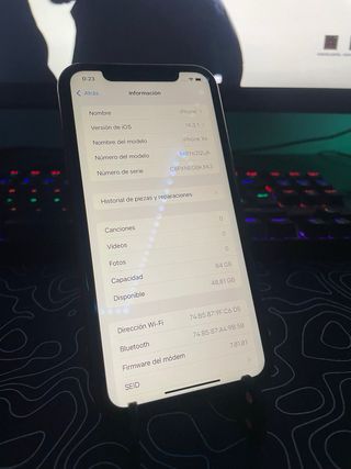 iPhone XR NON TRATTABILE