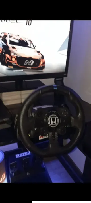 Cockpit Logitech G923, Cambio en H y freno mano
