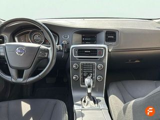 Volvo V60 2.0 D3 Cross Country Auto