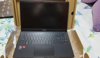 Portatile MSI Modern 15 B7M-243XES Ryzen 7